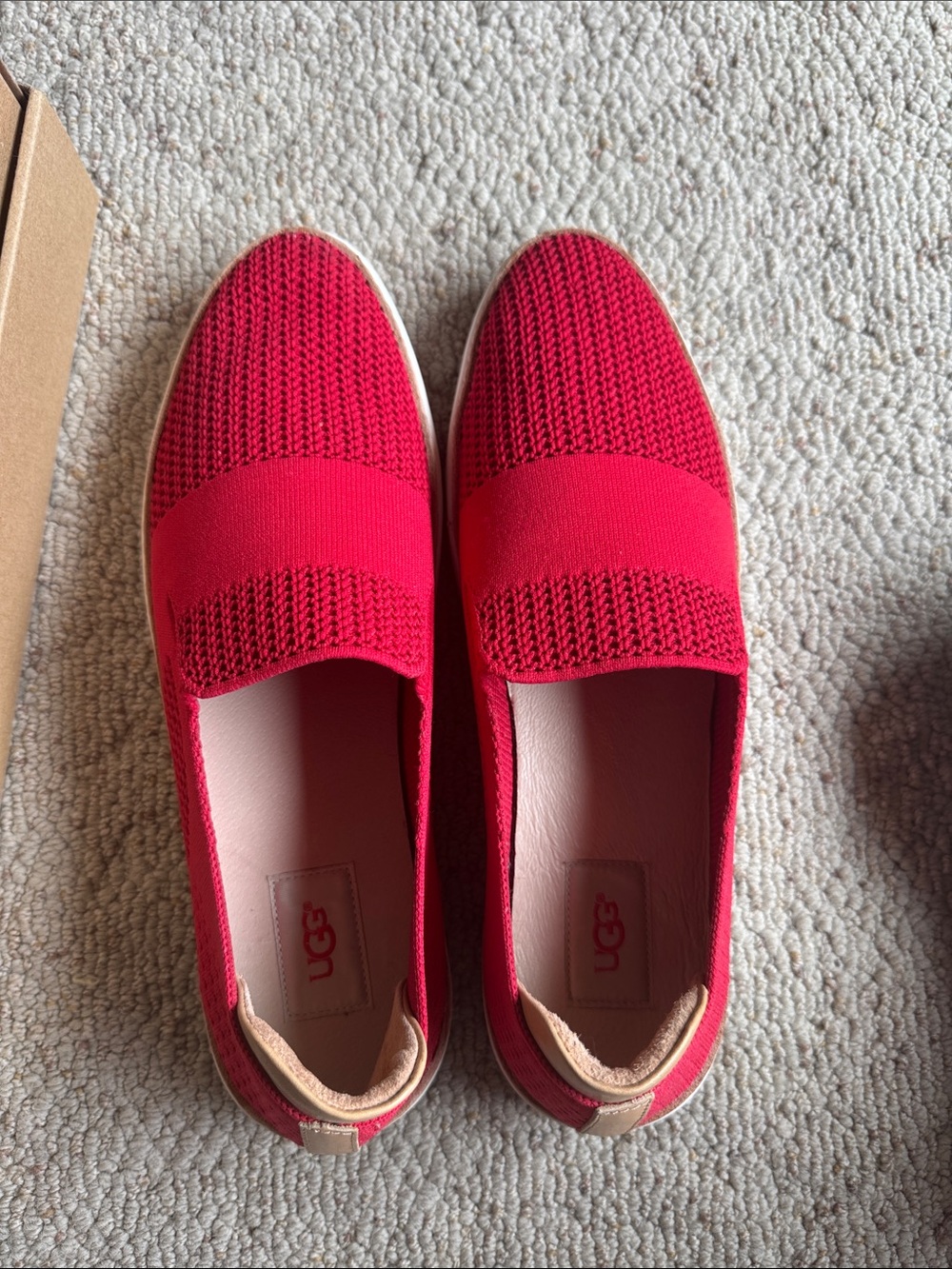 UGG Women’s Red Knit Slip-On Loafers Size 11